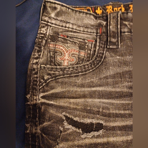 1 of 1000 collectors edition rock rivals, 30 32, black and red with rinestonees - Picture 4 of 7